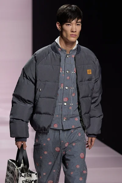 Look 90